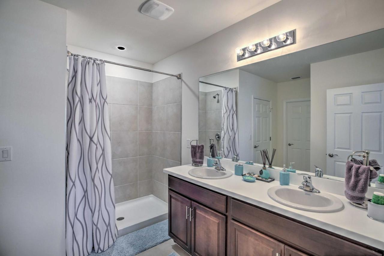 Modern Home With Heated Pool, 3 Mi To Beach Cape Coral Esterno foto