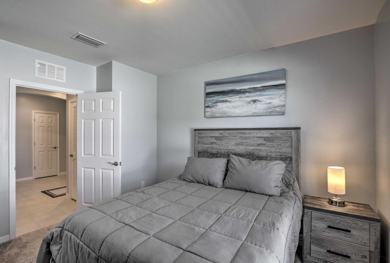 Modern Home With Heated Pool, 3 Mi To Beach Cape Coral Esterno foto