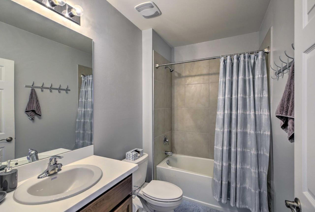 Modern Home With Heated Pool, 3 Mi To Beach Cape Coral Esterno foto